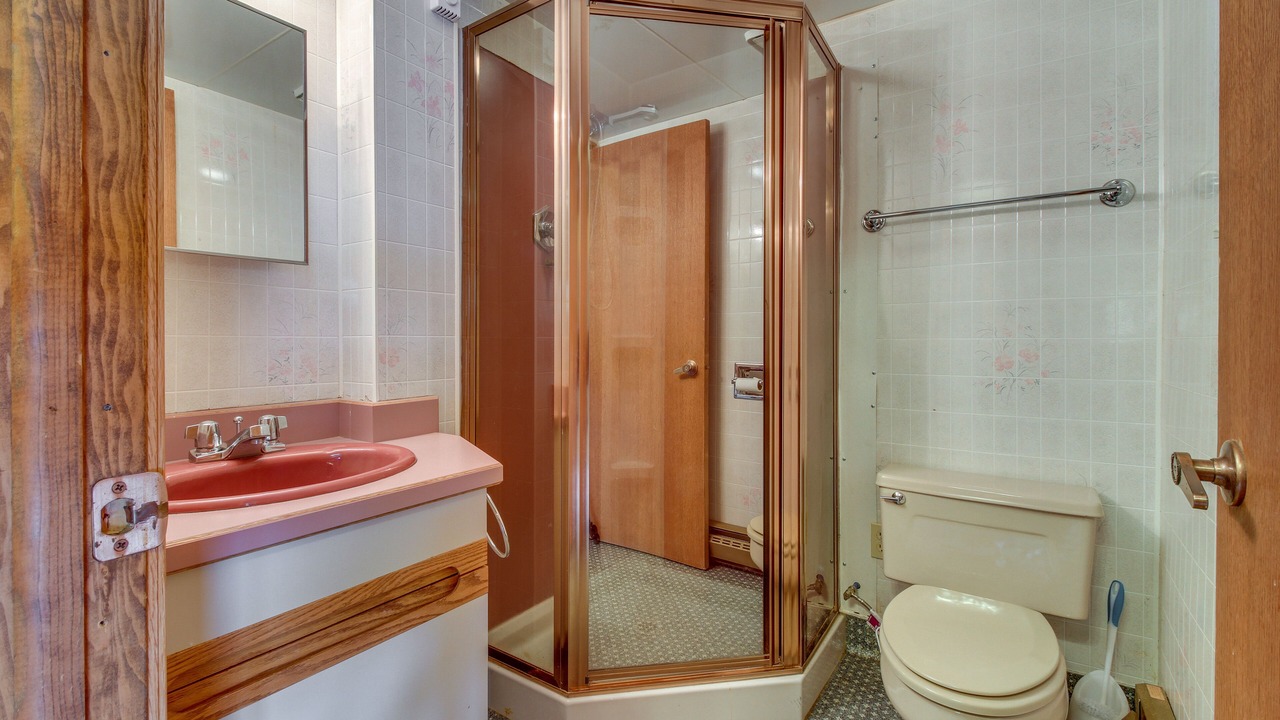 Photo of Bathroom in Wolf Creek