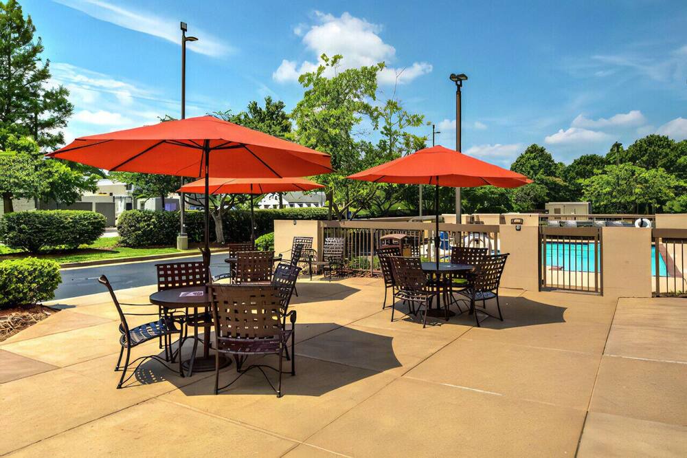 Photo of Outdoor in Wolfchase