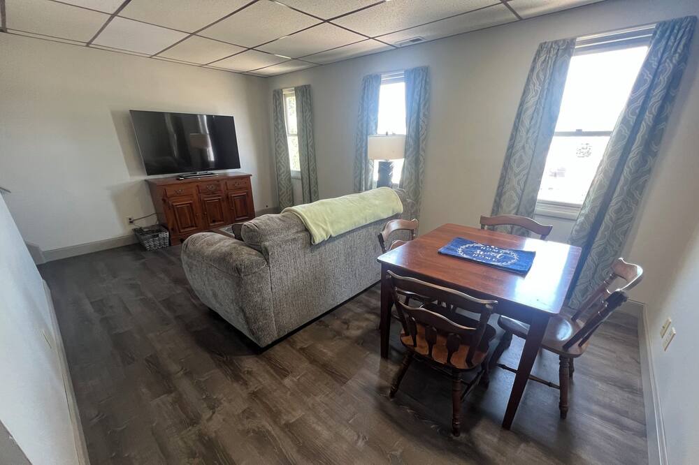 Photo of Livingroom in Altoona