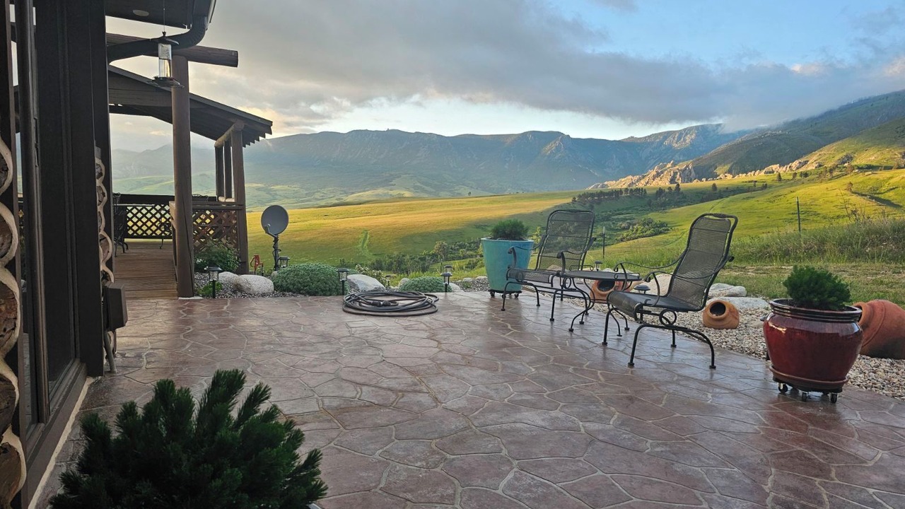 Photo of Patio Balcony in Story