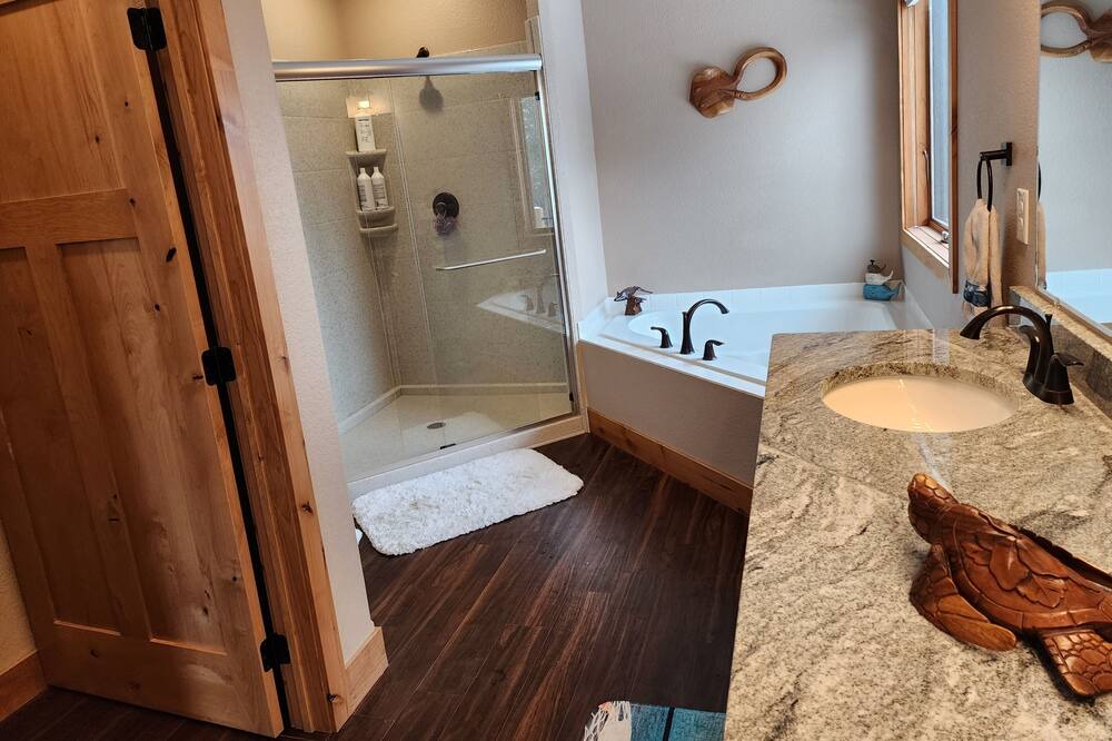 Photo of Bathroom in Hulett