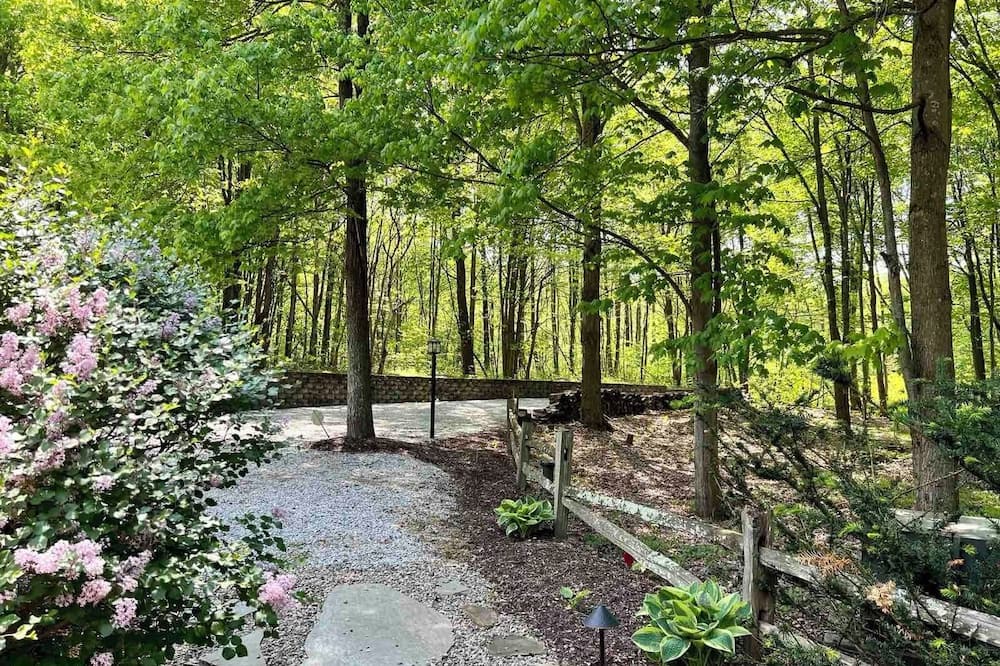 Photo of Outdoor in North Industry