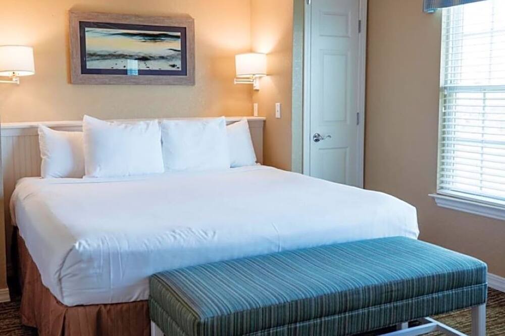 Photo of Bedroom in Galveston