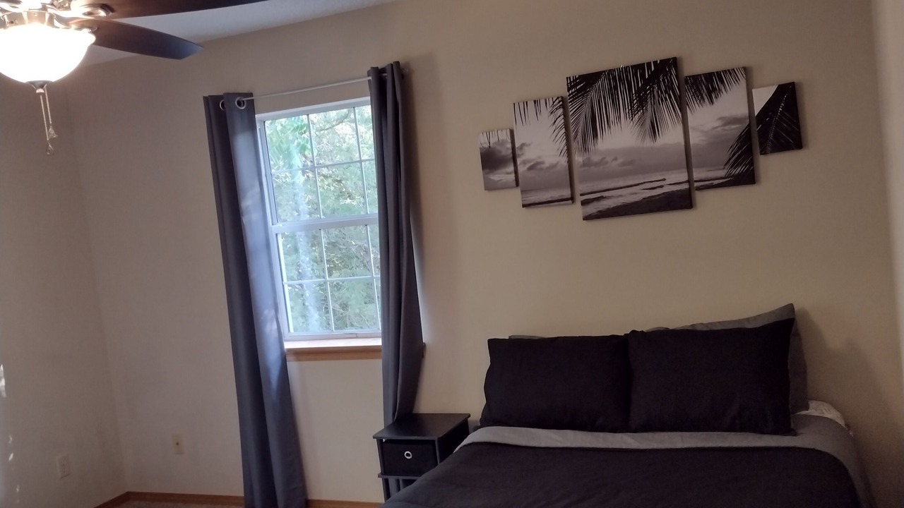 Photo of Bedroom in Pineville
