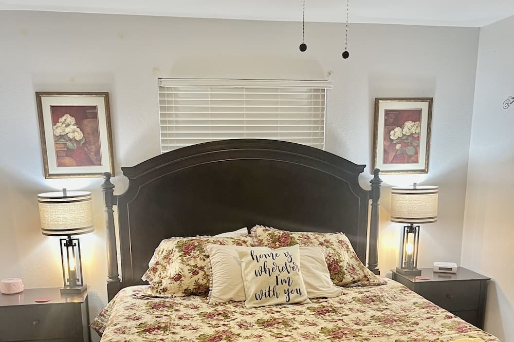 Photo of Bedroom in Schertz