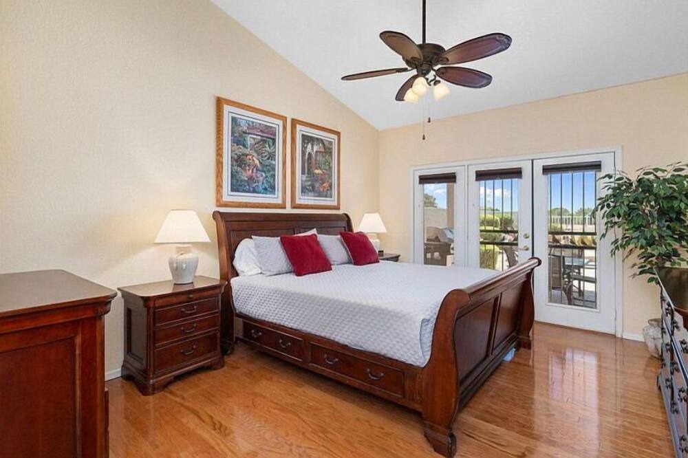 Photo of Bedroom in Superstition Springs