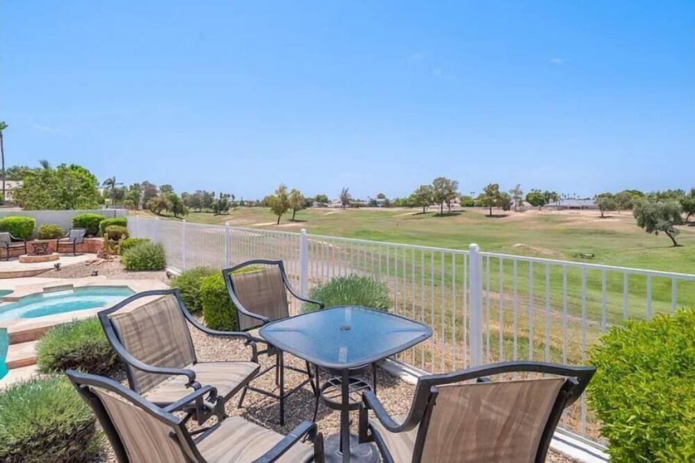 Photo of Outdoor in Superstition Springs