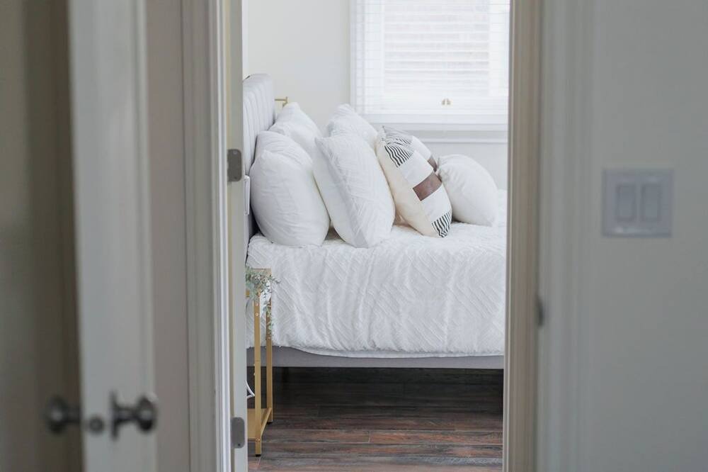 Photo of Bedroom in Yalecrest