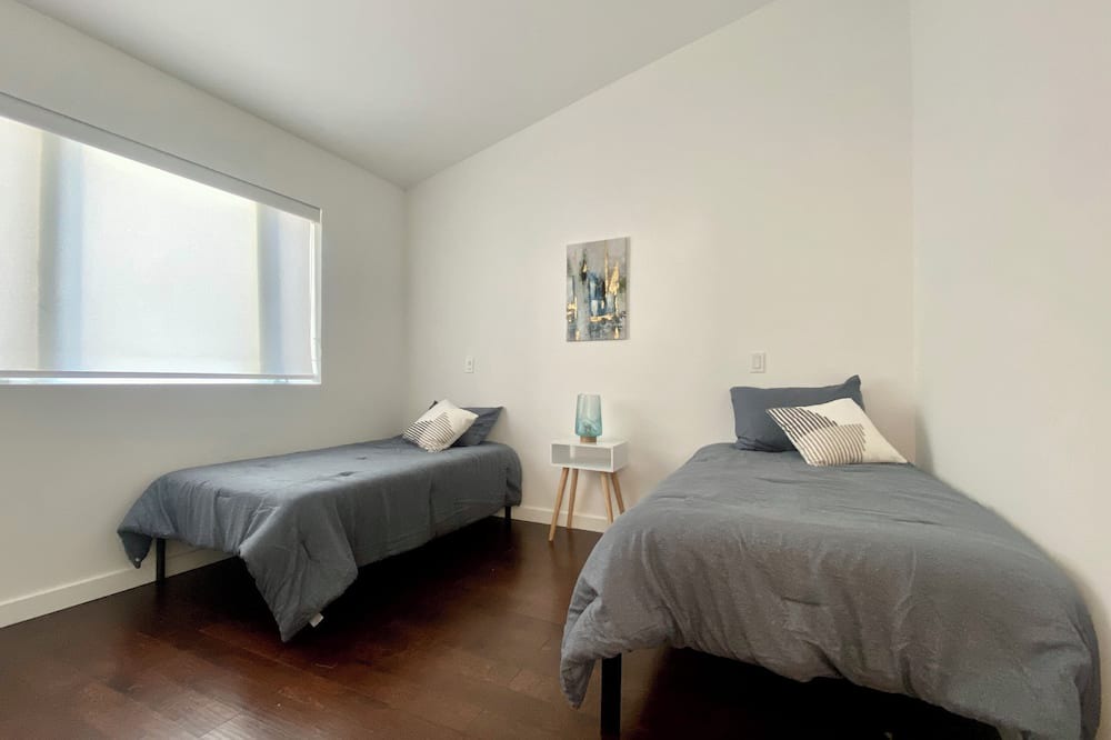 Photo of Bedroom in New Rochelle