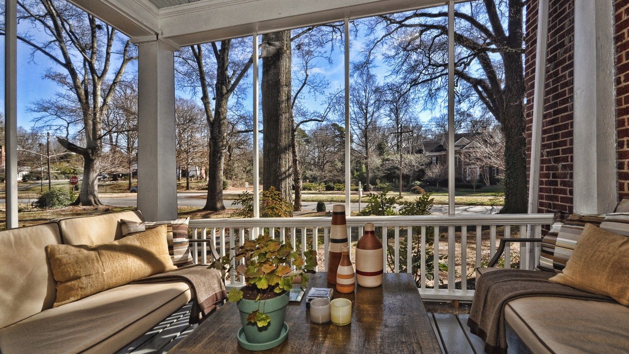 Photo of Patio Balcony in Cherry