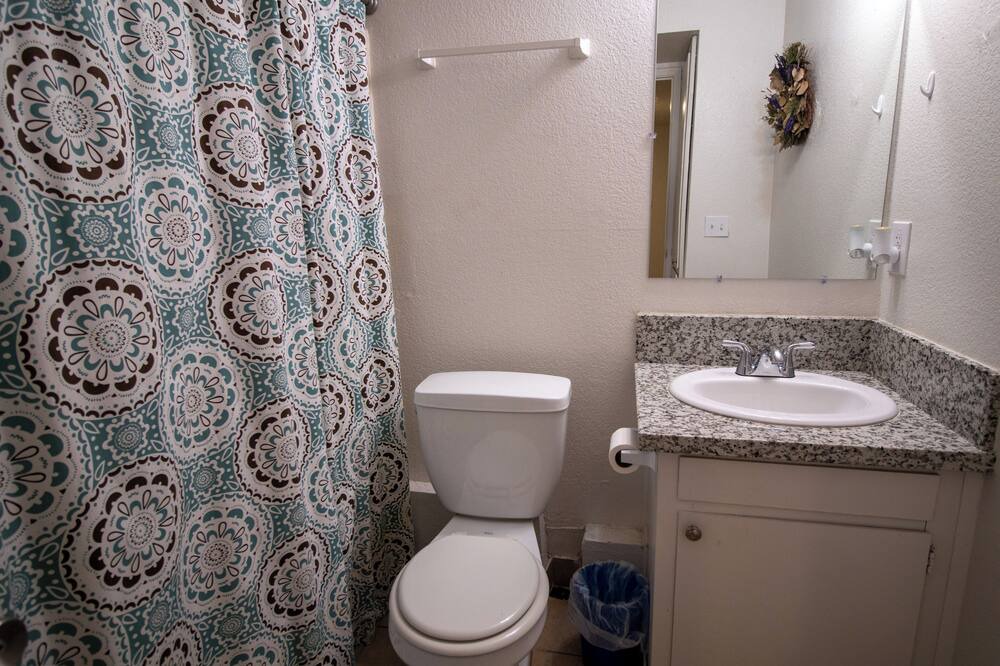 Photo of Bathroom in Porterville