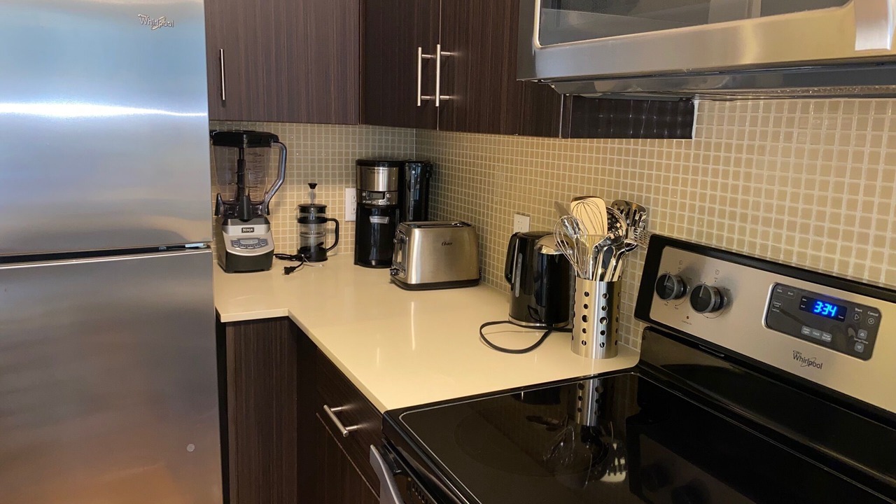 Photo of Kitchen in Mid-Wilshire