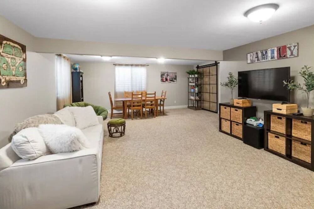 Photo of Livingroom in Four Corners