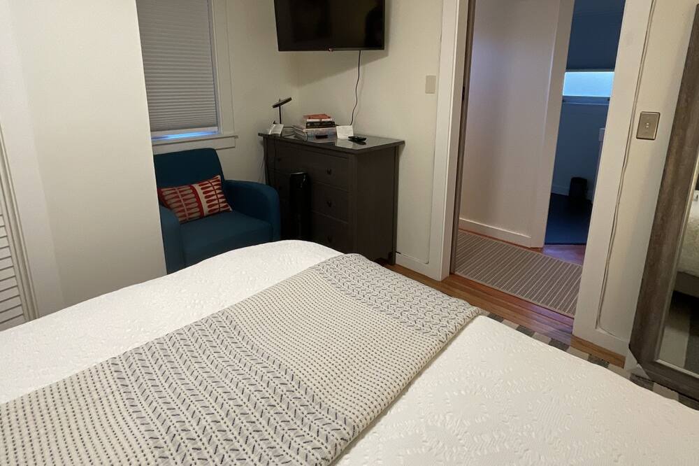 Photo of Bedroom in San Anselmo