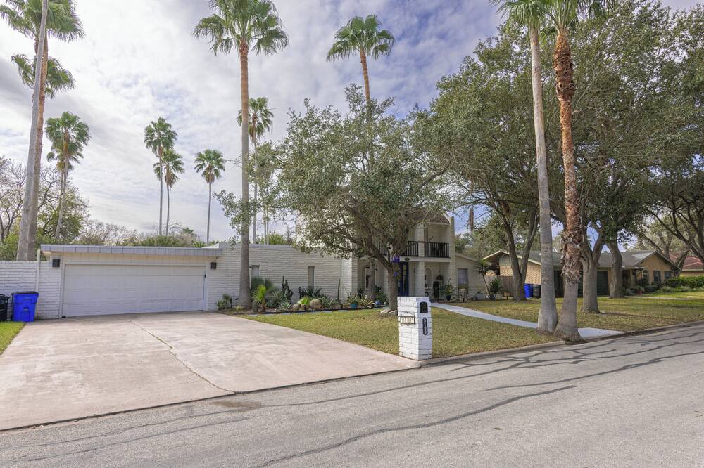 Photo of Outdoor in Palm Valley