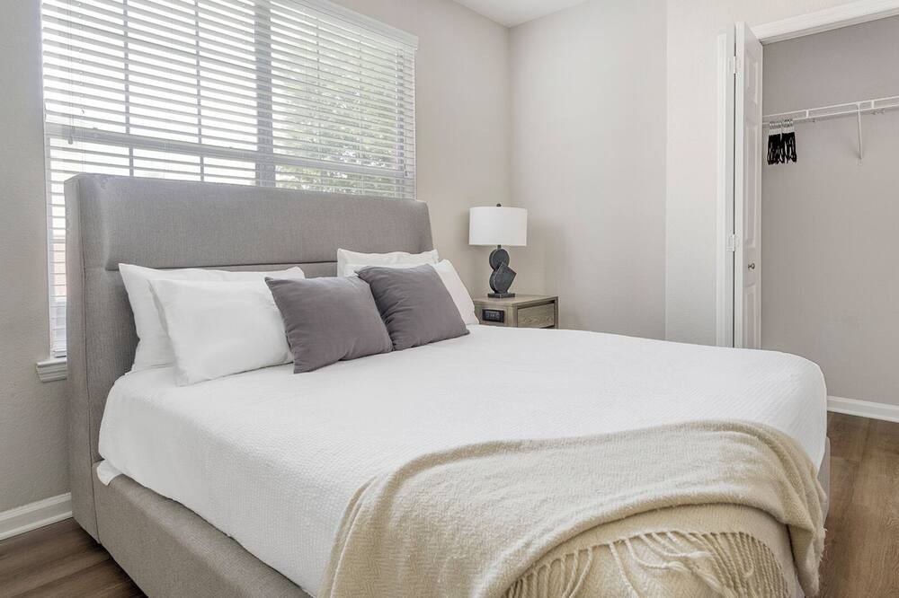 Photo of Bedroom in Ballantyne