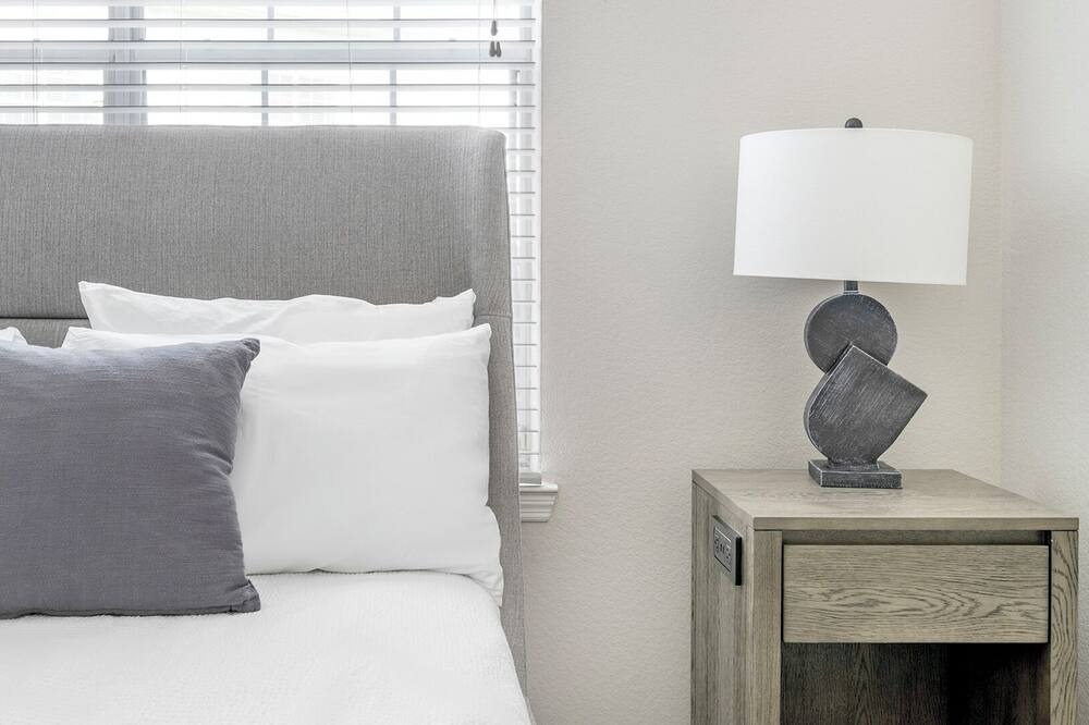 Photo of Bedroom in Ballantyne