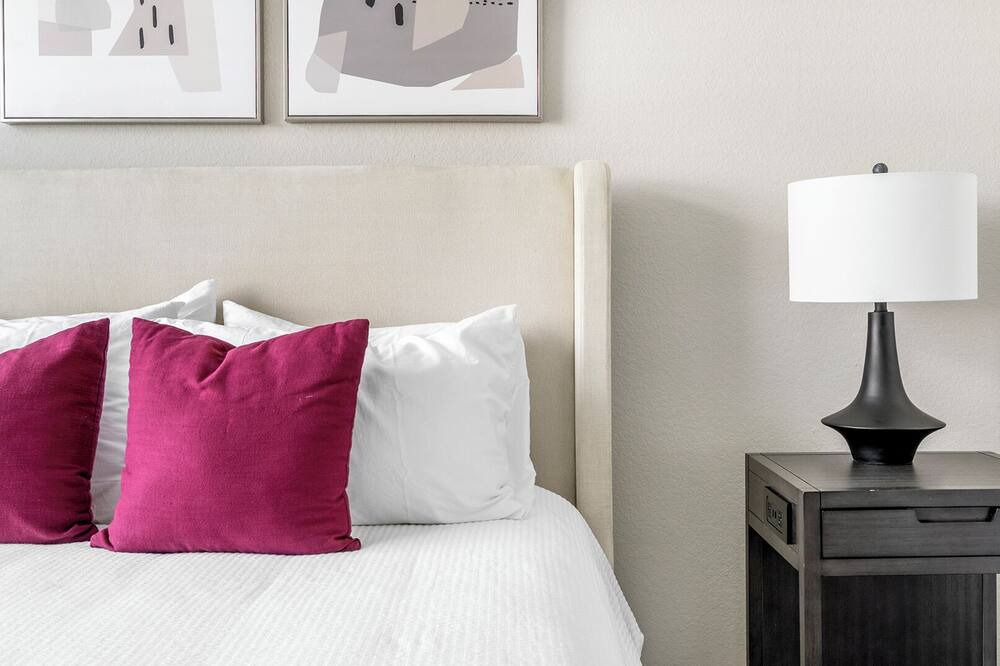 Photo of Bedroom in Ballantyne