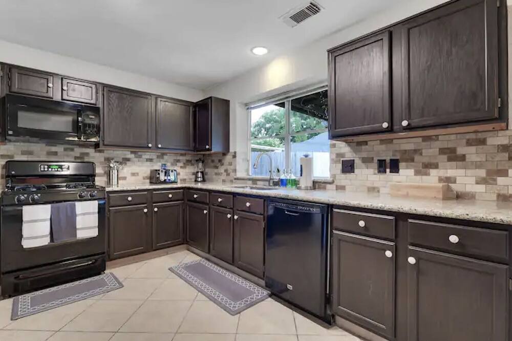 Photo of Kitchen in Barker