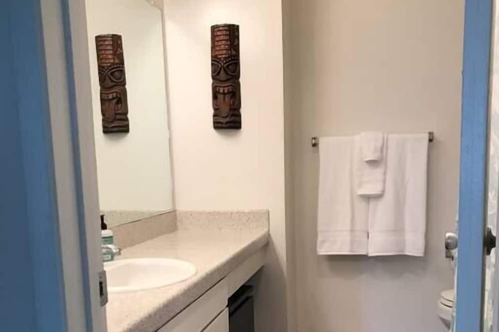 Photo of Bathroom in Crown Point