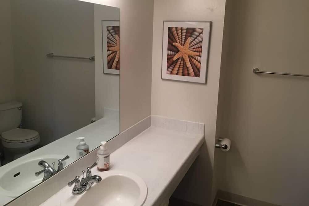 Photo of Bathroom in Crown Point