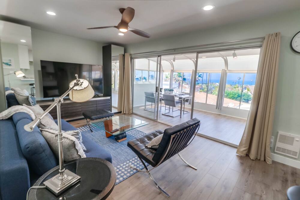 Photo of Bedroom in Sunset Cliffs