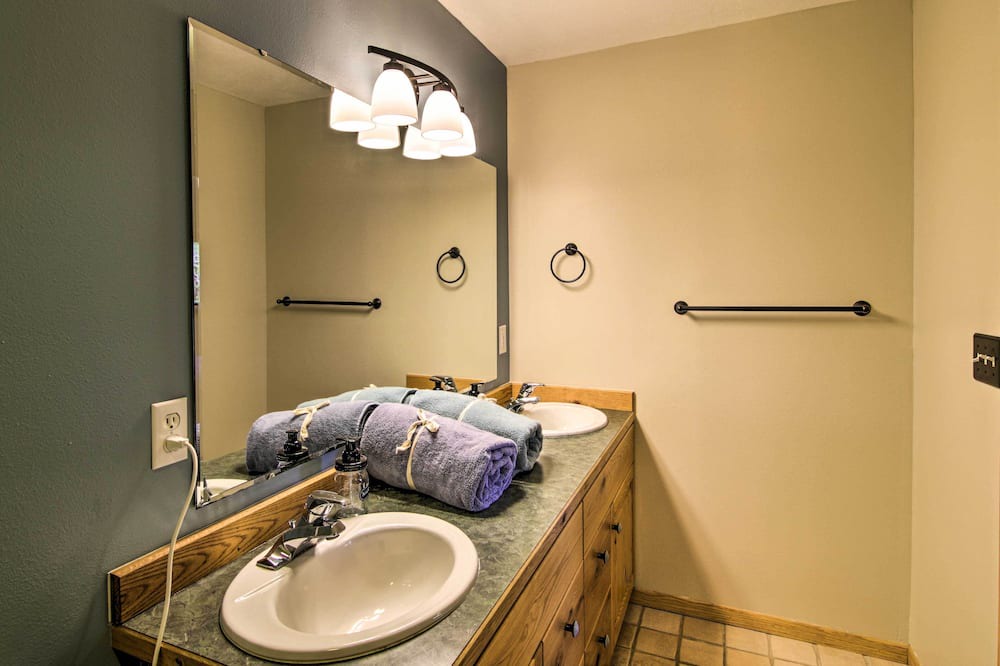Photo of Bathroom in Bozeman