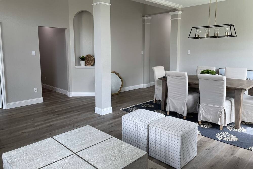 Photo of Livingroom in Frisco