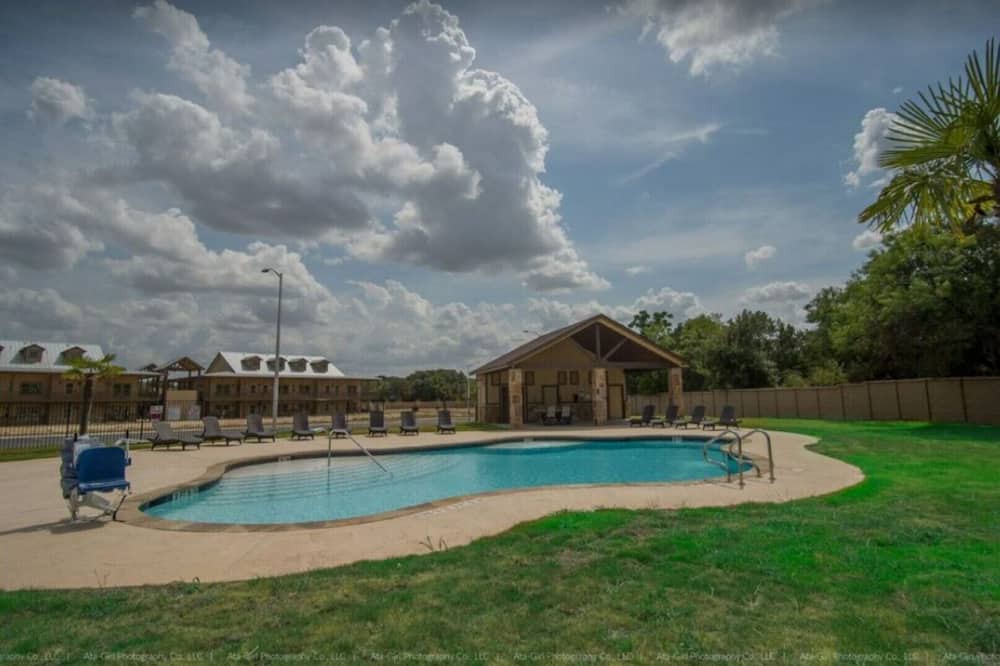 Photo of Outdoor in Gruene