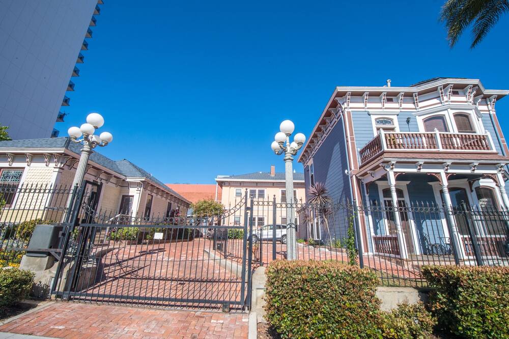 Photo of Others in Cortez Hill