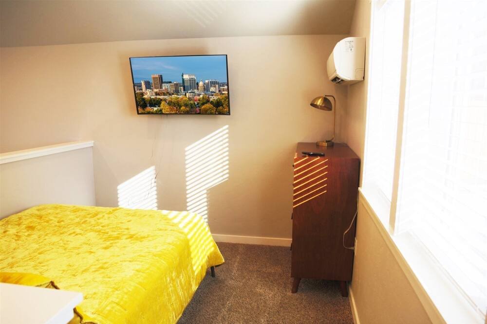 Photo of Bedroom in Boise
