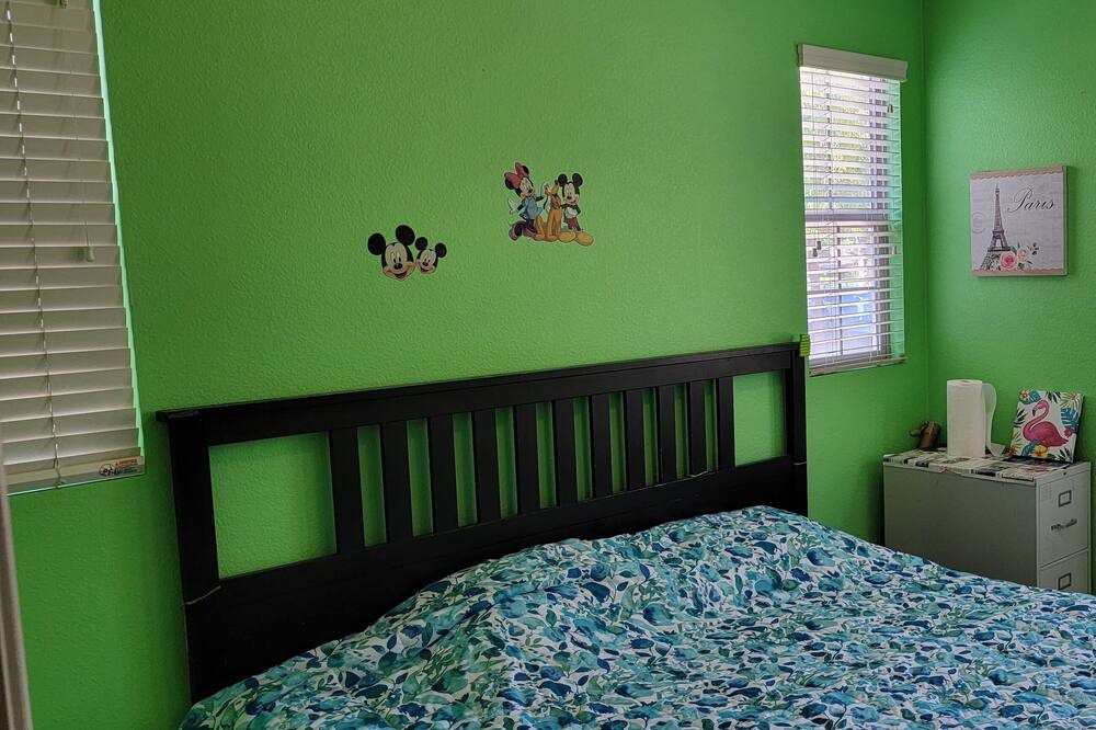 Photo of Bedroom in San Diego