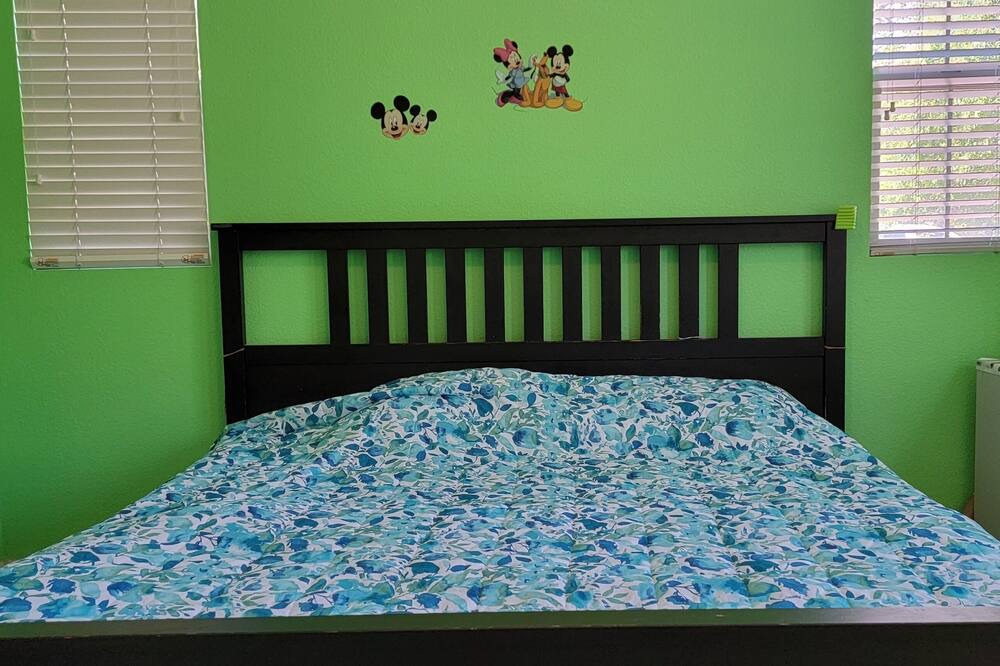 Photo of Bedroom in San Diego