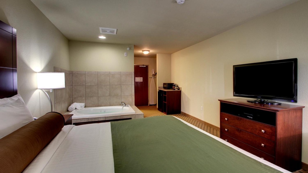 Photo of Bedroom in Bottineau