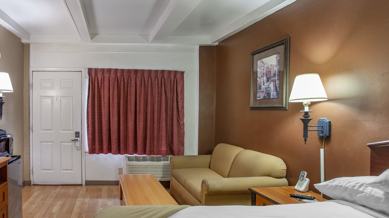 Photo of Bedroom in Downtown Boise
