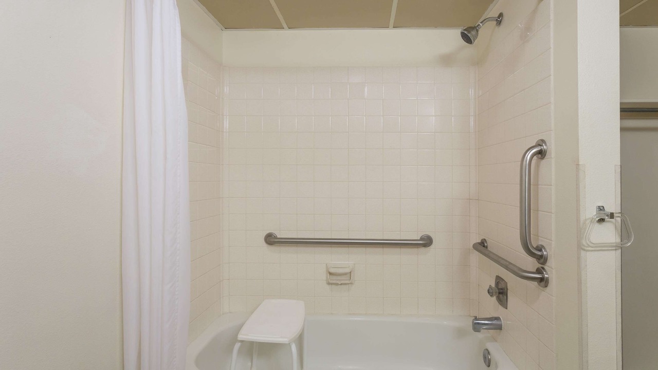 Photo of Bathroom in Diamondville