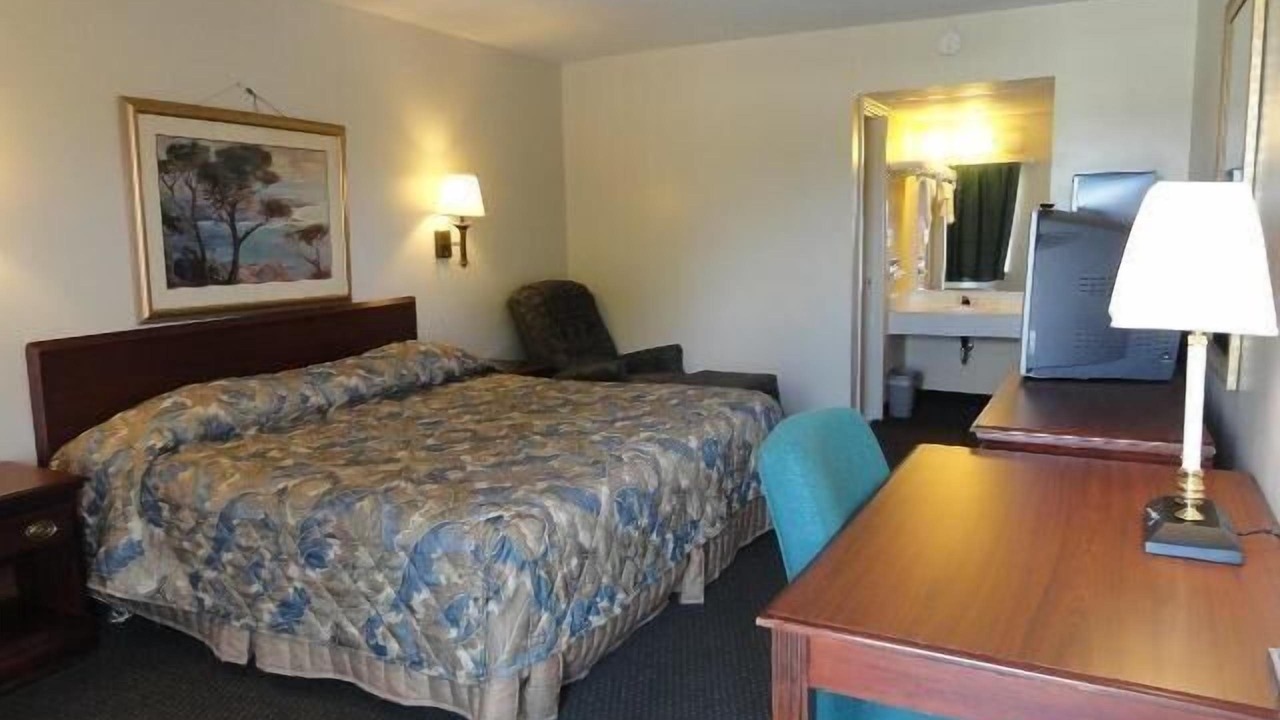 Photo of Bedroom in Terre Haute