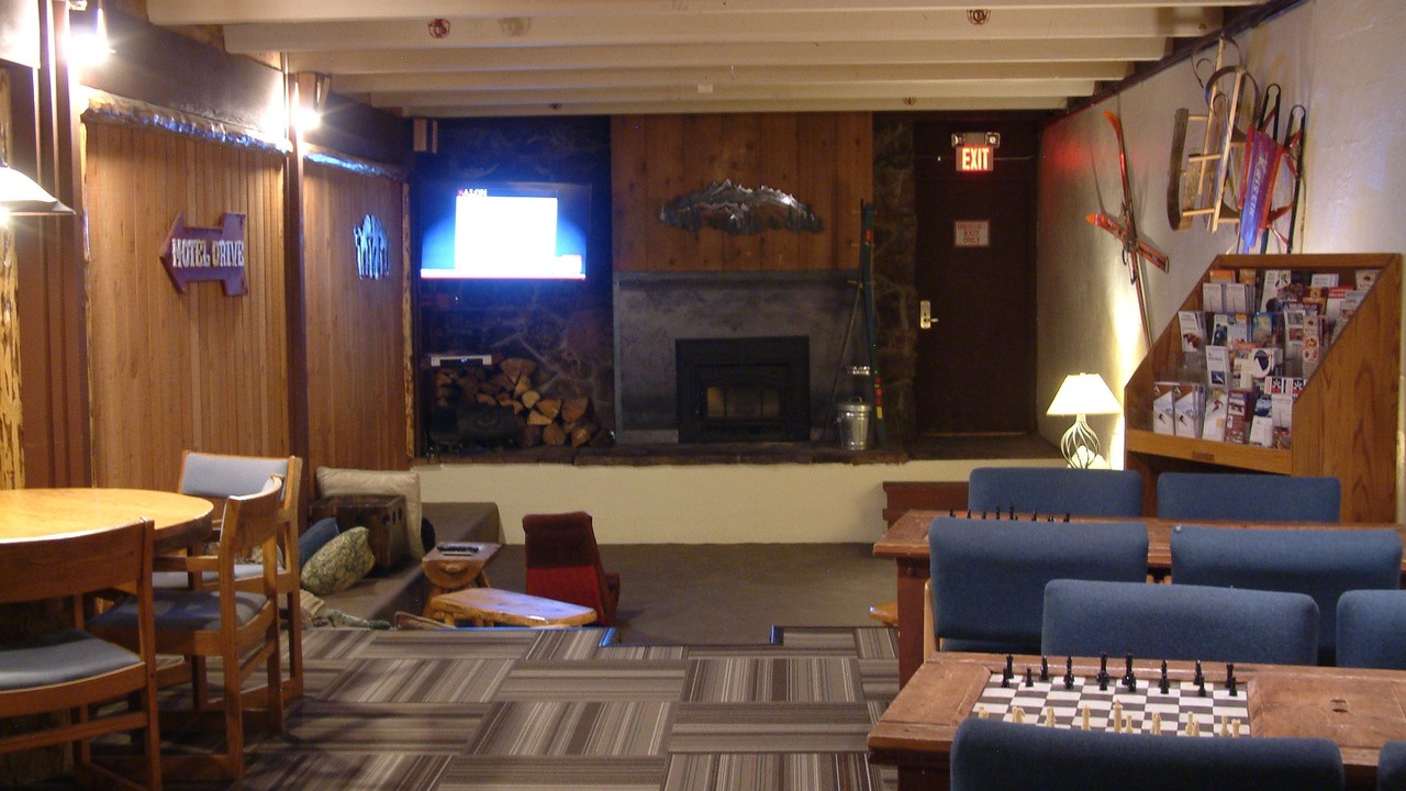 Photo of Livingroom in Teton Village