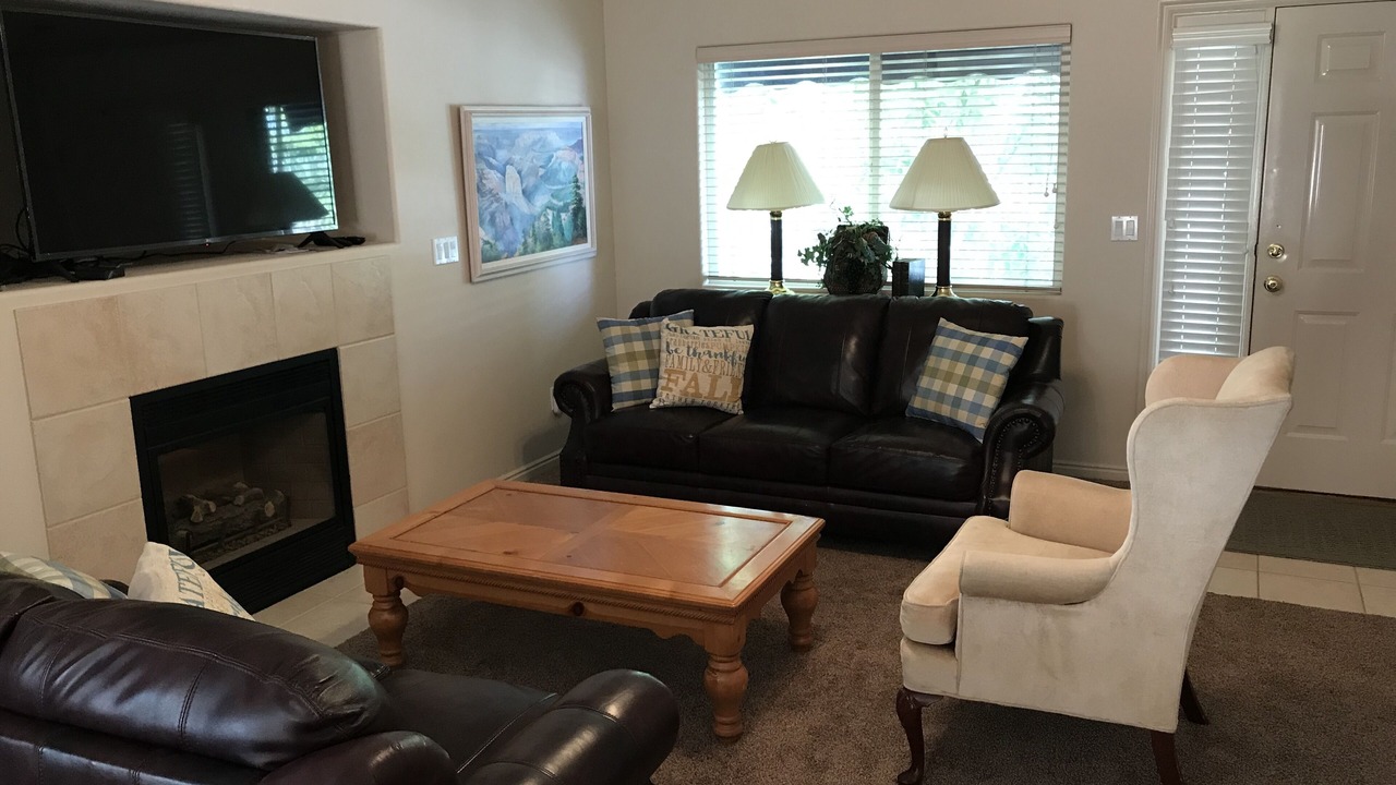 Photo of Livingroom in St. George