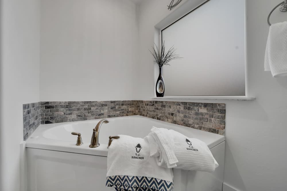 Photo of Bathroom in Twin Falls