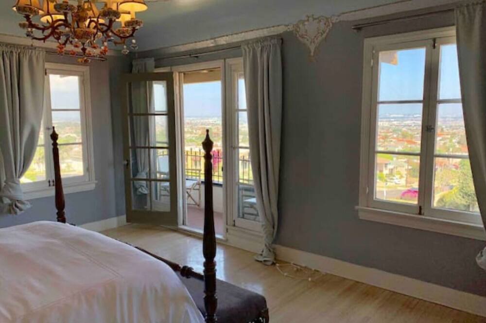 Photo of Bedroom in Northwest San Pedro