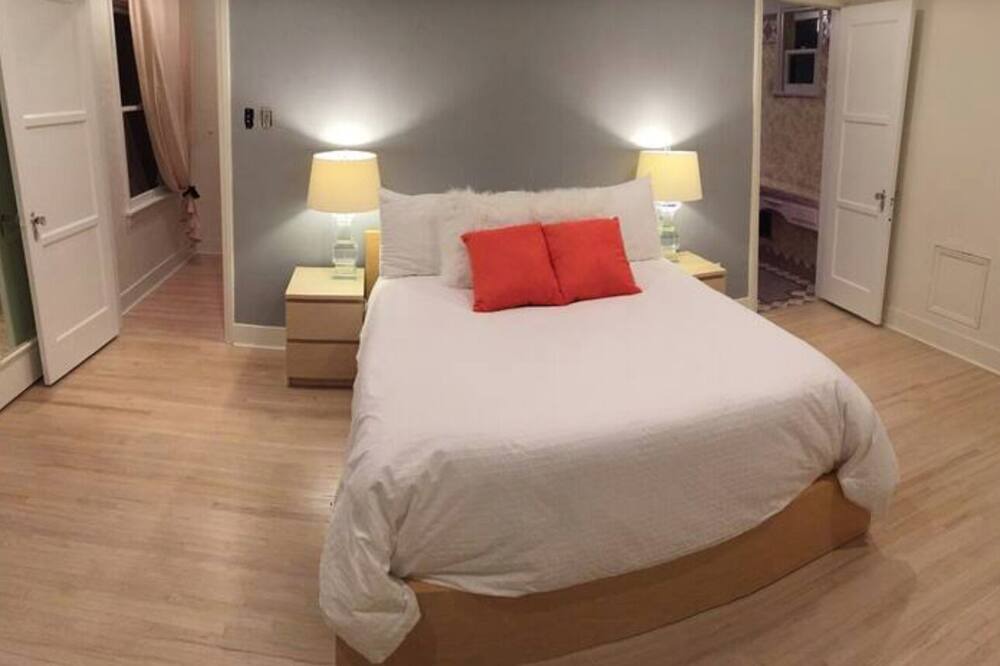Photo of Bedroom in Northwest San Pedro