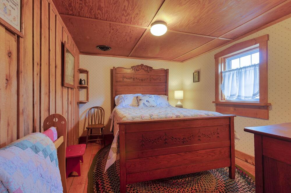 Photo of Bedroom in Drifting