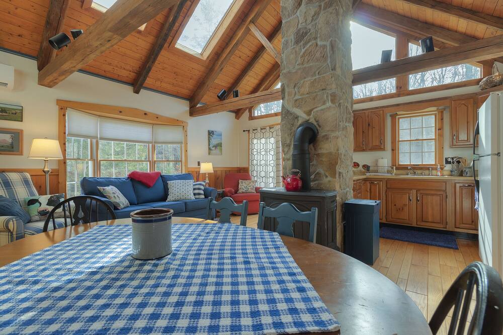 Photo of Livingroom in Drifting
