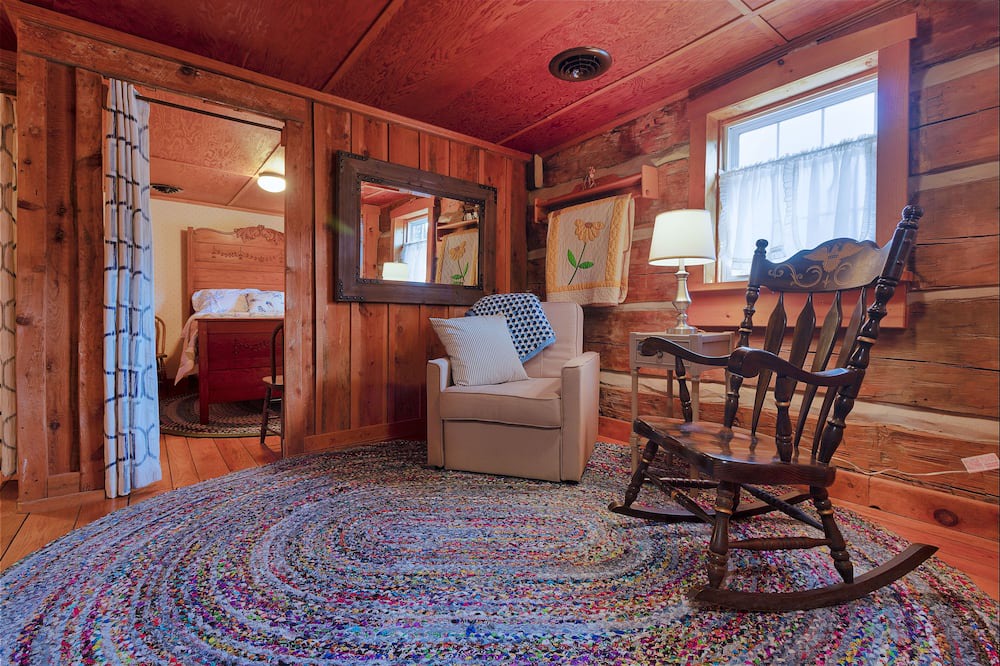 Photo of Livingroom in Drifting