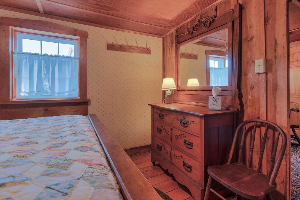 Photo of Bedroom in Drifting