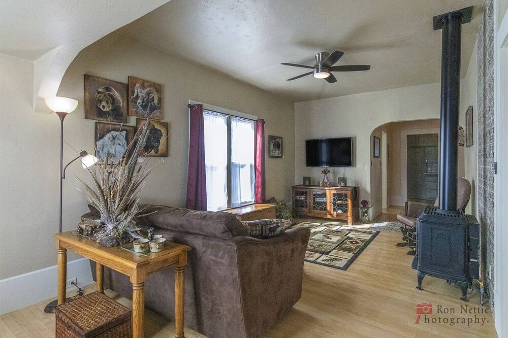 Photo of Bedroom in Powell