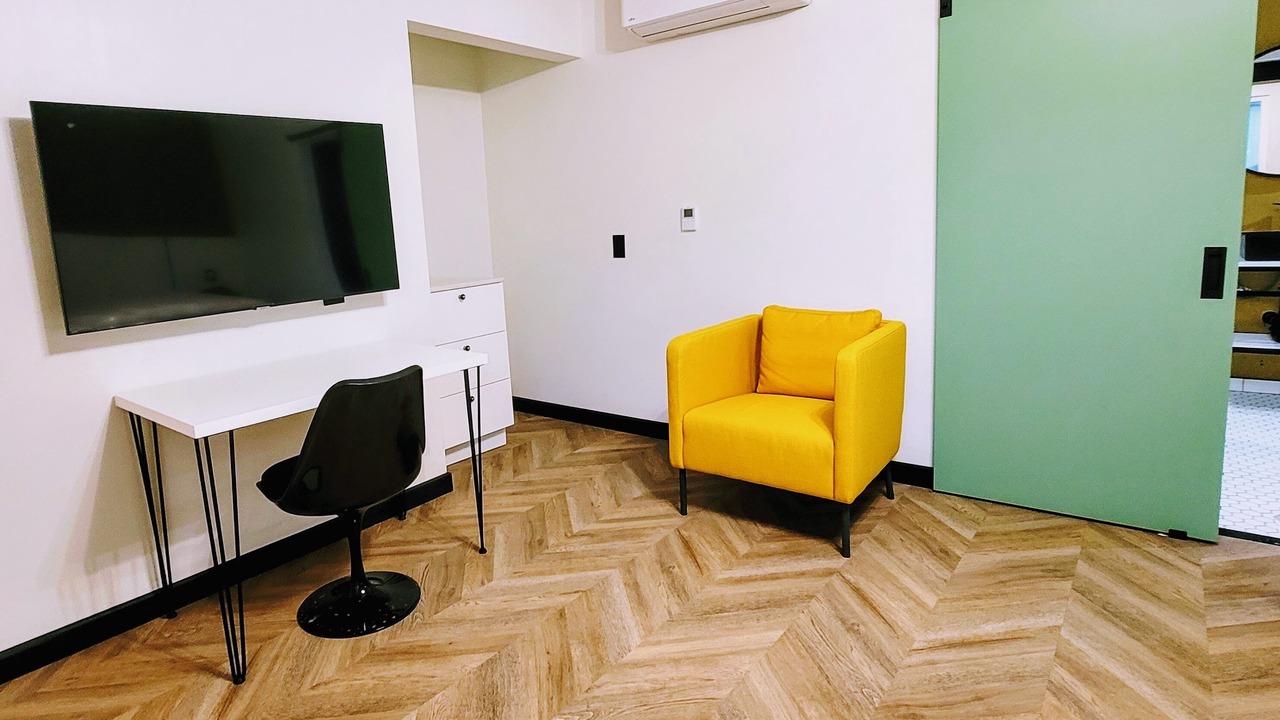 Photo of Bedroom in Burbank