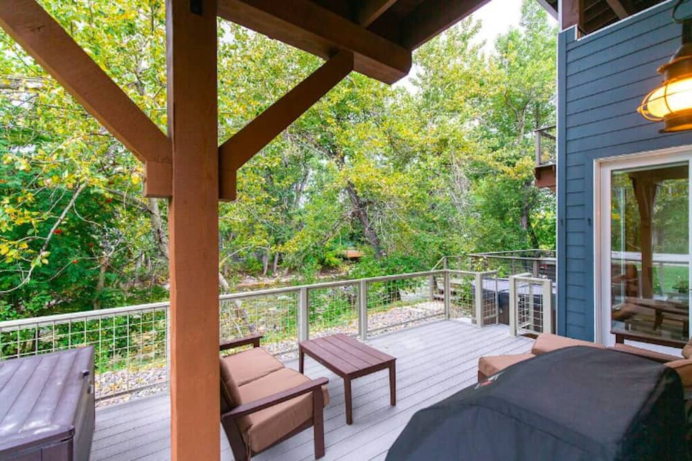 Photo of Patio Balcony in Red Lodge