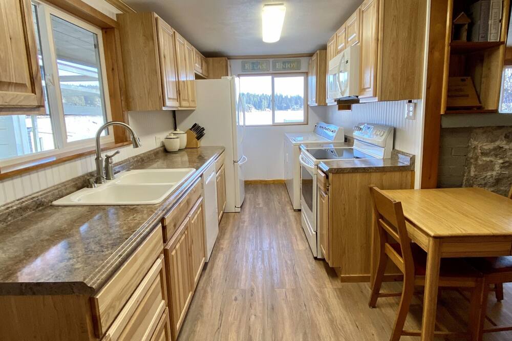 Photo of Kitchen in Diamond Lake